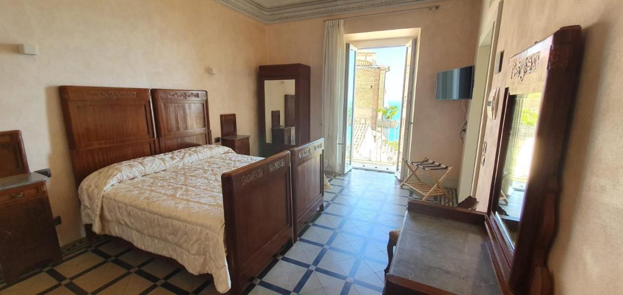 Il Berso Di Porta Catena Vasto Eksteriør billede
