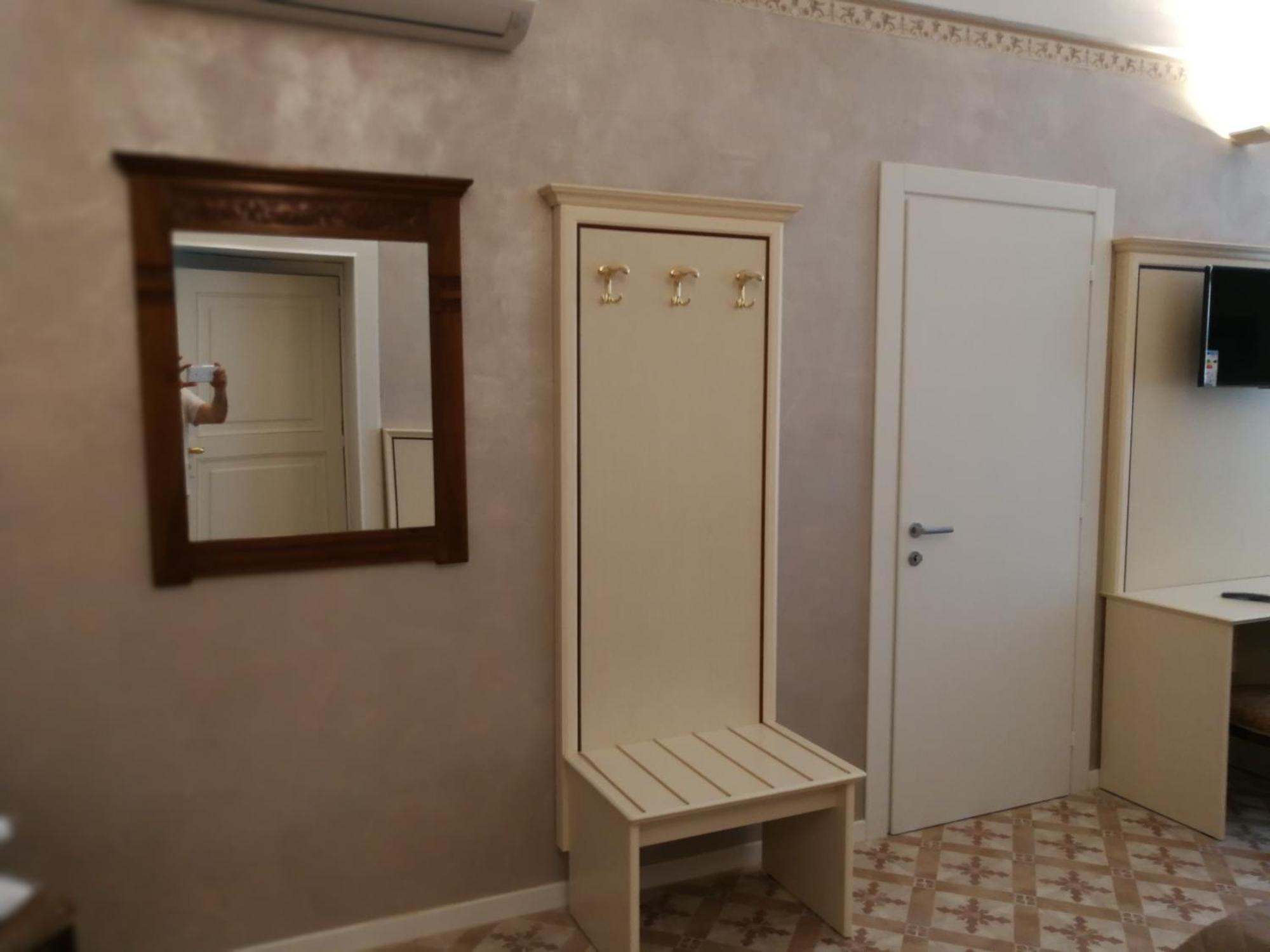 Il Berso Di Porta Catena Vasto Værelse billede