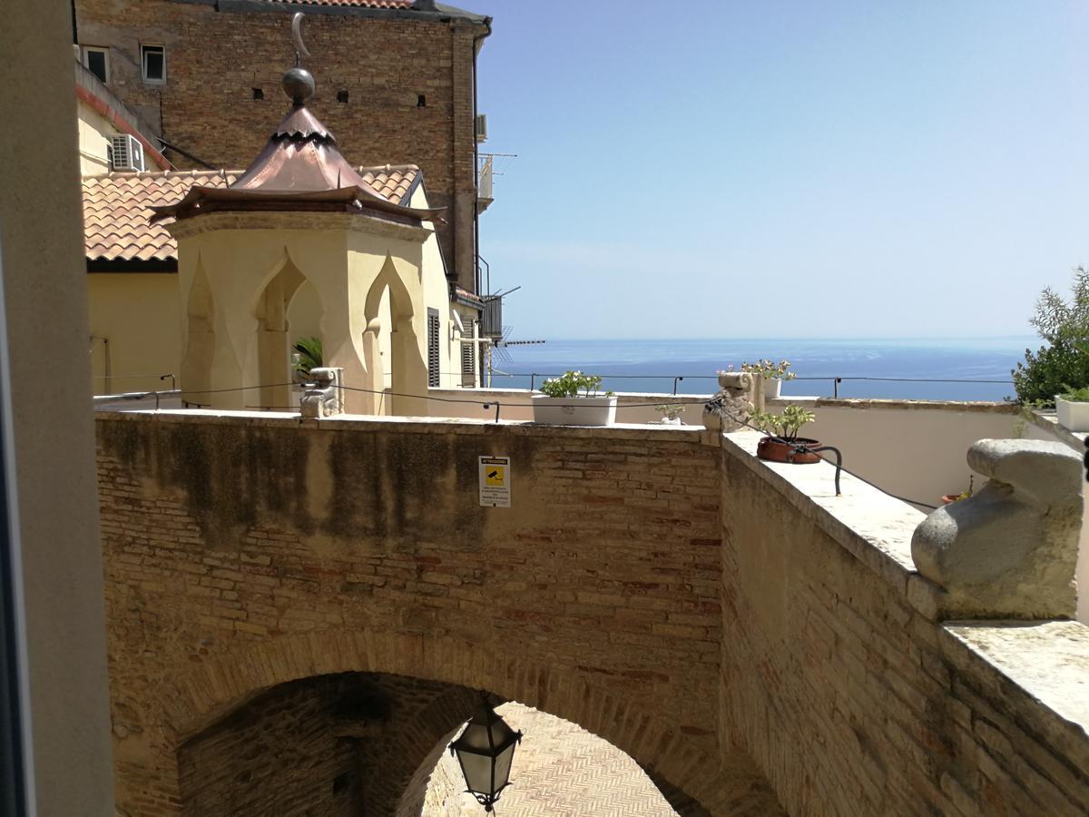 Il Berso Di Porta Catena Vasto Eksteriør billede